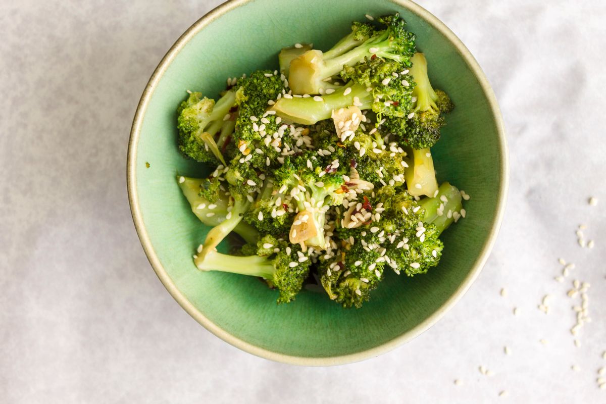 Low Carb Sweet and Sour Sesame Broccoli