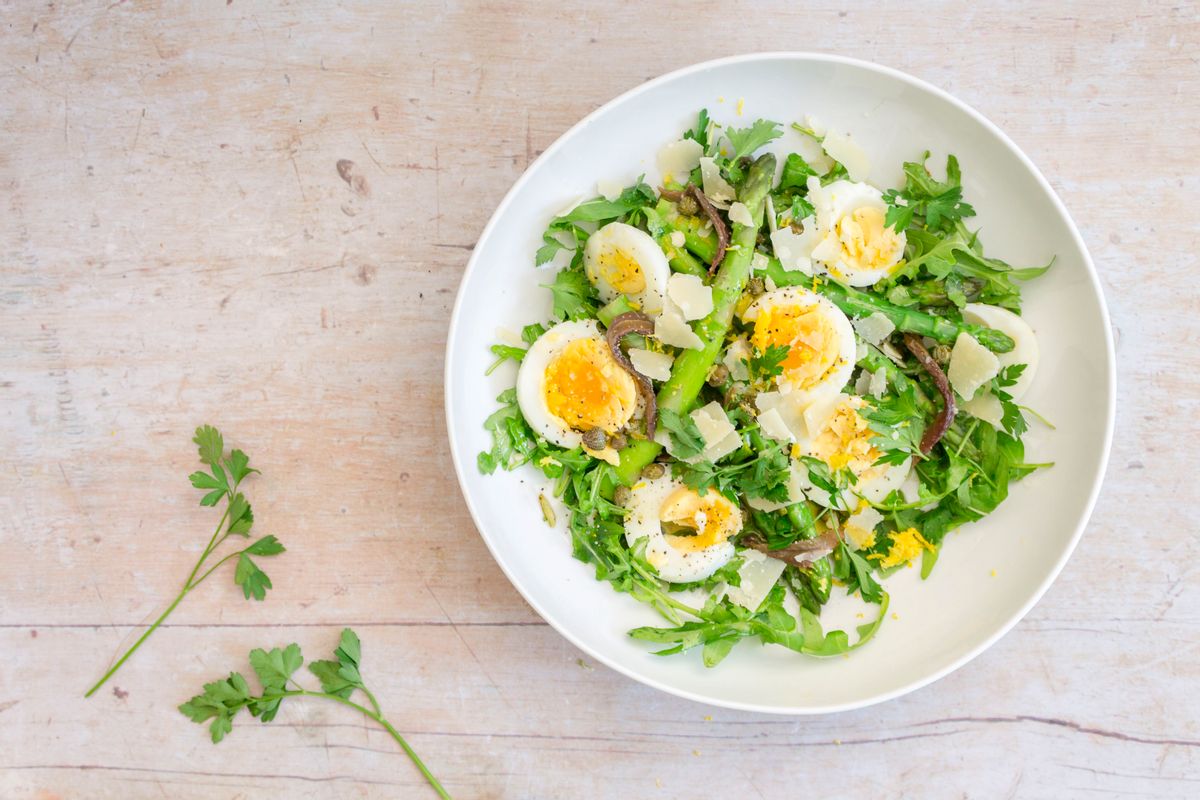 Keto Egg and Asparagus Salad