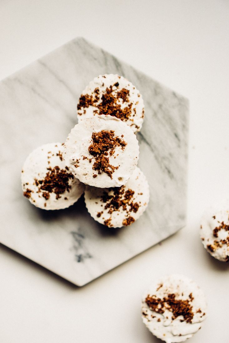 Keto Cookies & Cream Fat Bombs