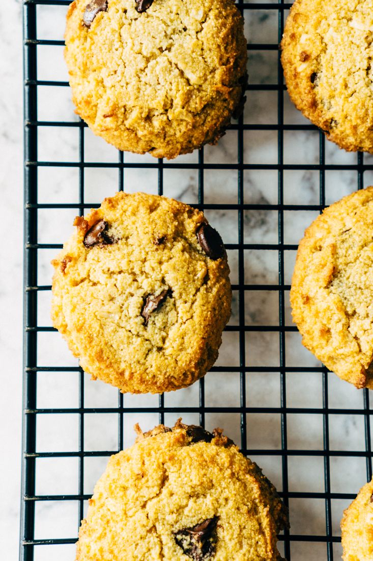 Keto Soft Baked Chocolate "Oatmeal" Cookies