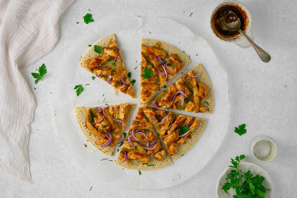 Keto BBQ Chicken Pizza