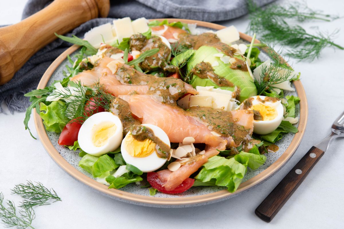 Keto Smoked Salmon Salad