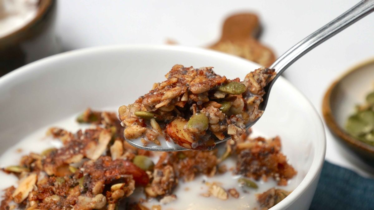 Low Carb Cinnamon Crunch Cereal