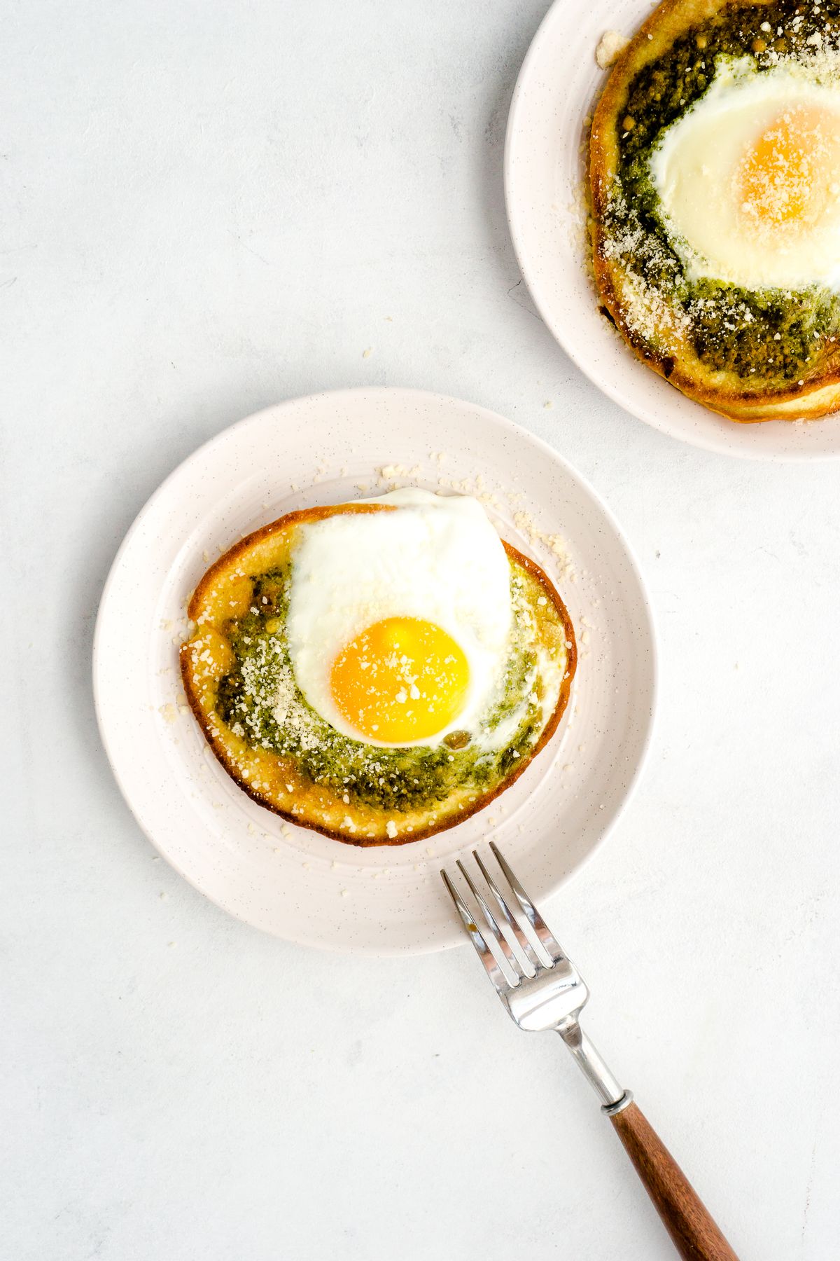 Keto Chaffle Egg Pesto Pizza