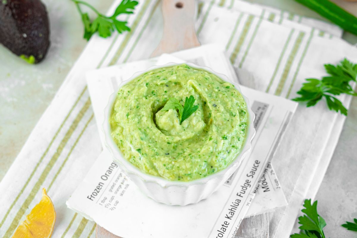 Creamy Keto Guacamole Salsa