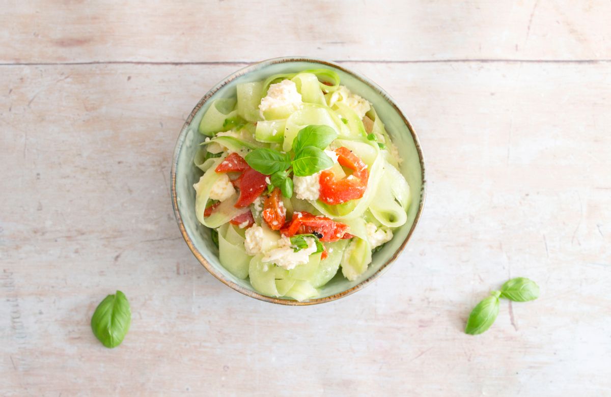 Keto Red Pepper and Mozzarella Pasta Salad