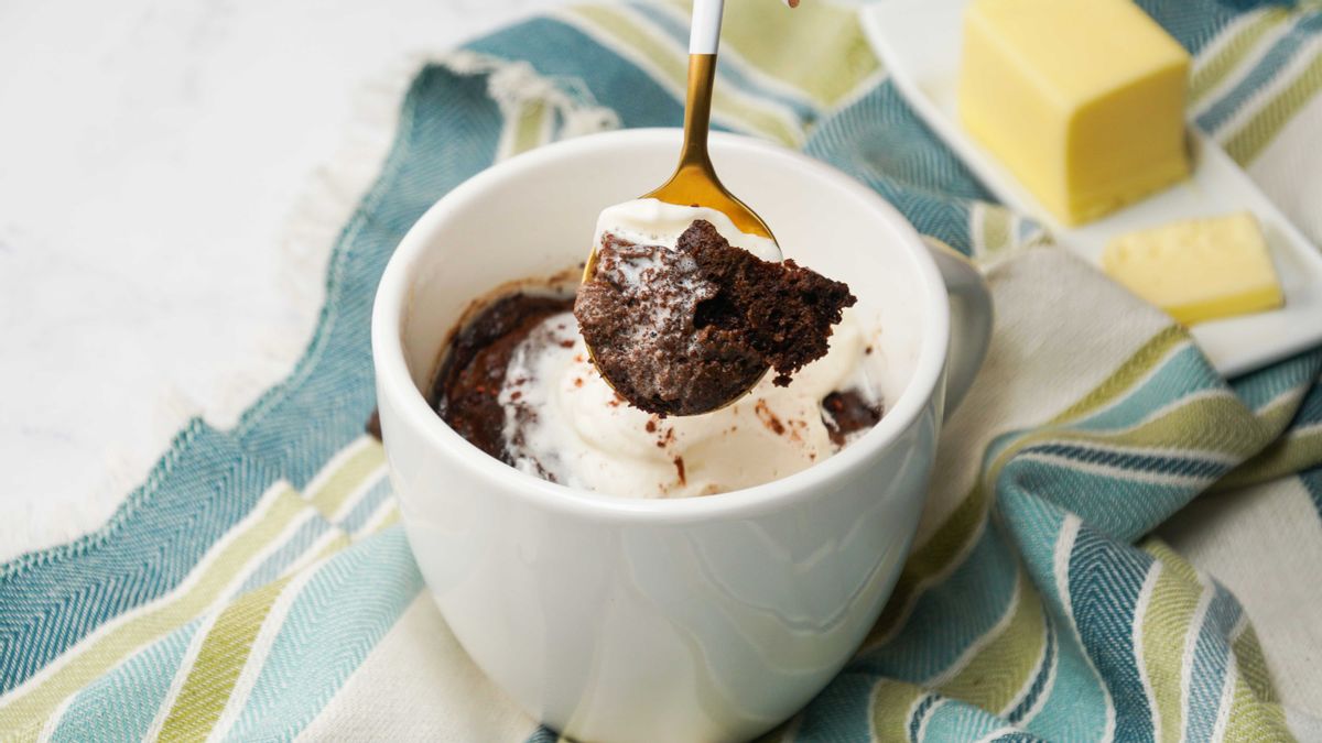 Cold Brew Low Carb Mug Cake - The Protein Chef