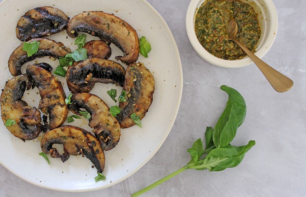 Keto Mushroom Wedges With Pesto