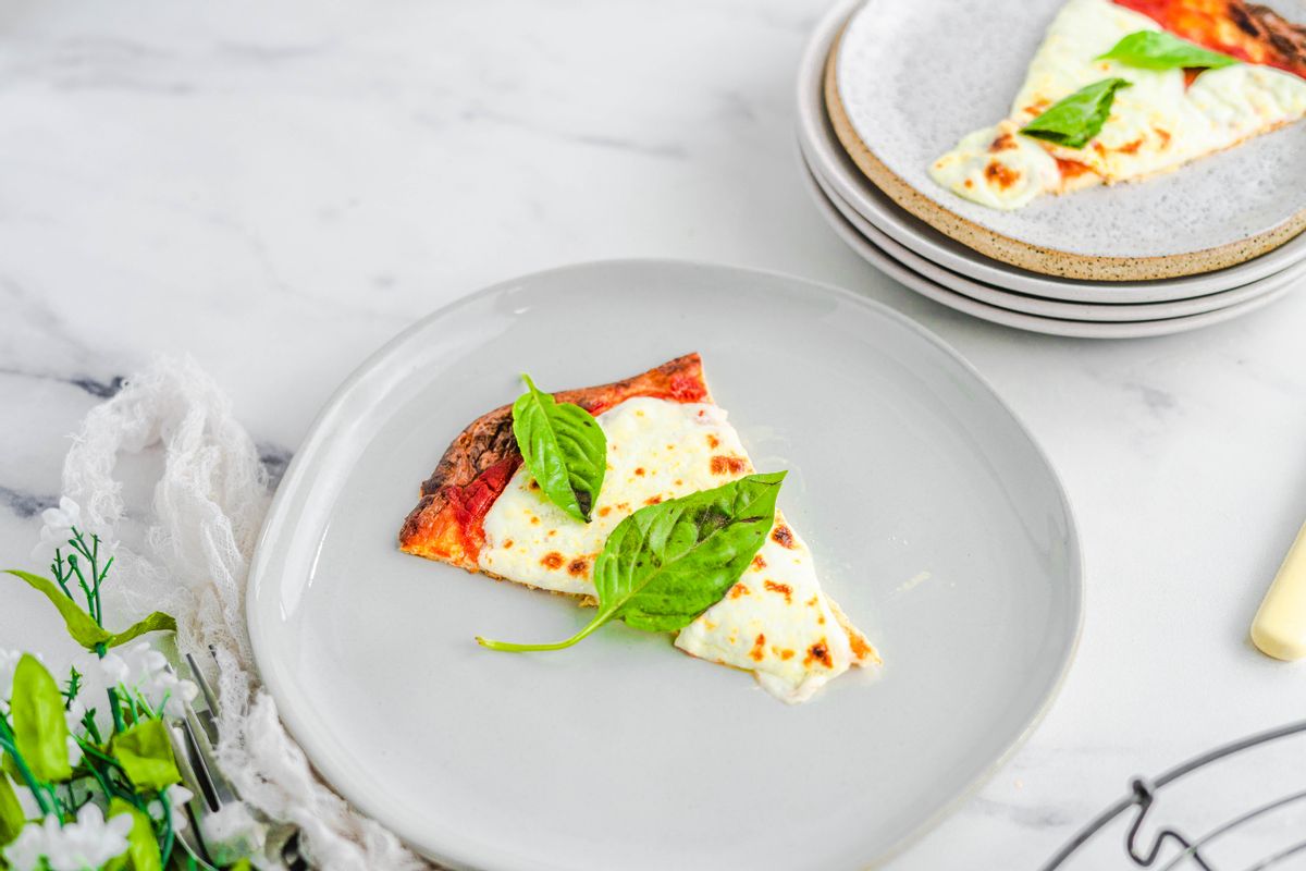 Keto Pizza Napoletana