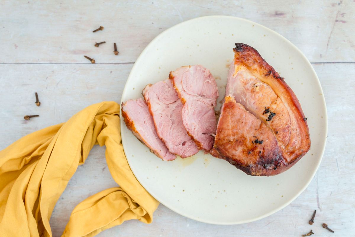 Keto Thanksgiving Glazed Ham