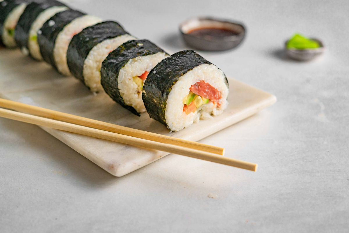 Low-Carb Sticky Cauliflower Rice for Sushi