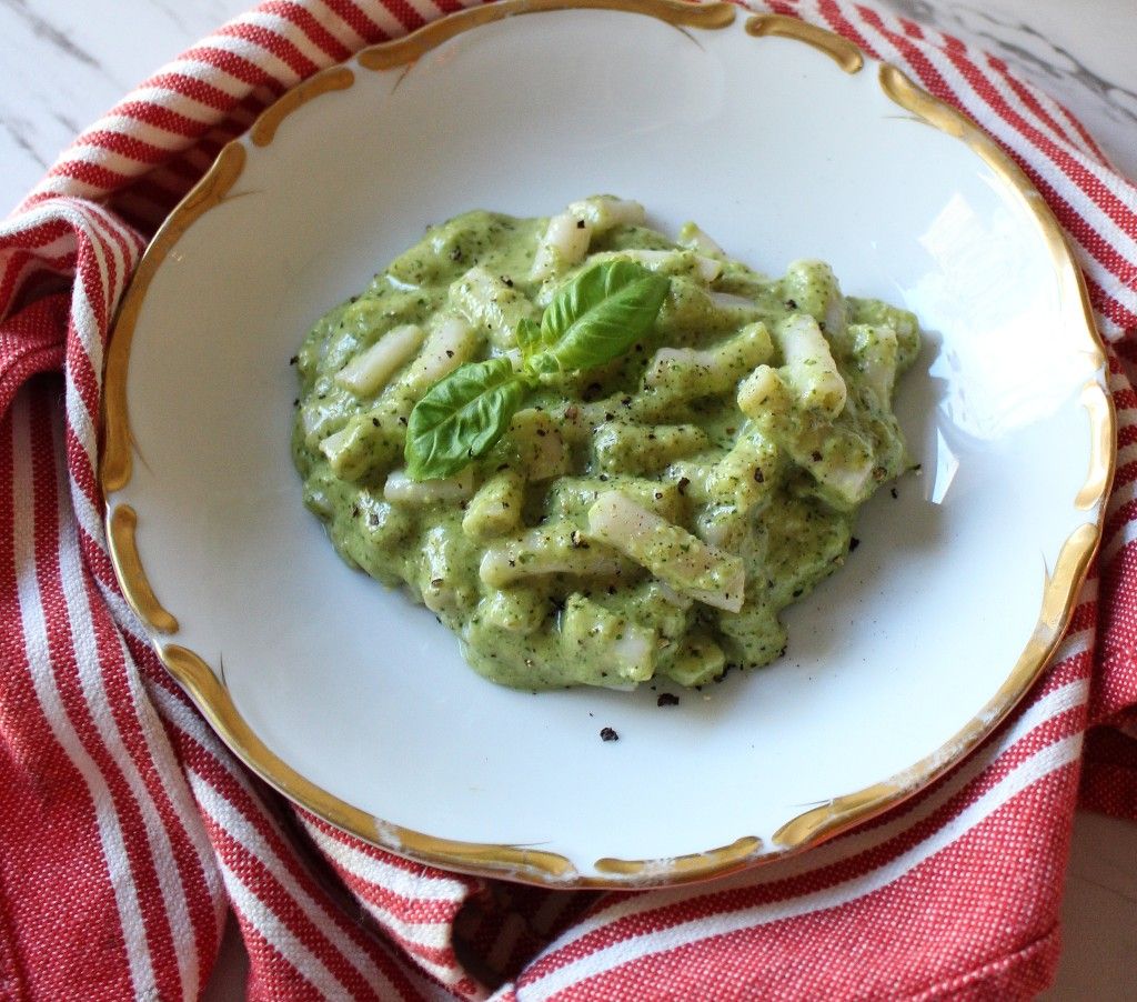 Keto Pesto Macaroni