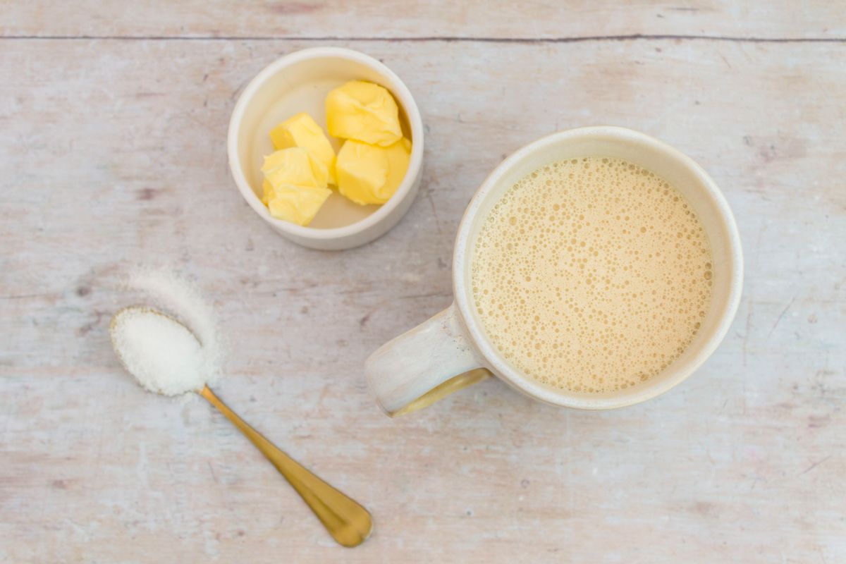 Keto Bulletproof Coffee (Butter Coffee)