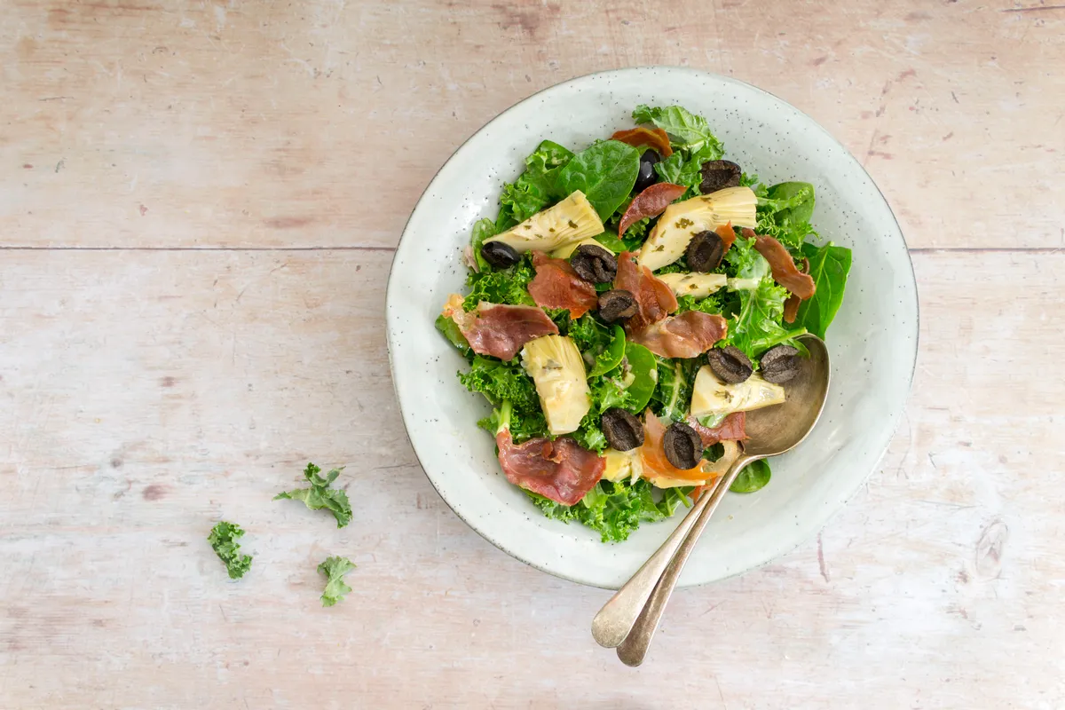 Keto Prosciutto, Spinach and Kale Salad