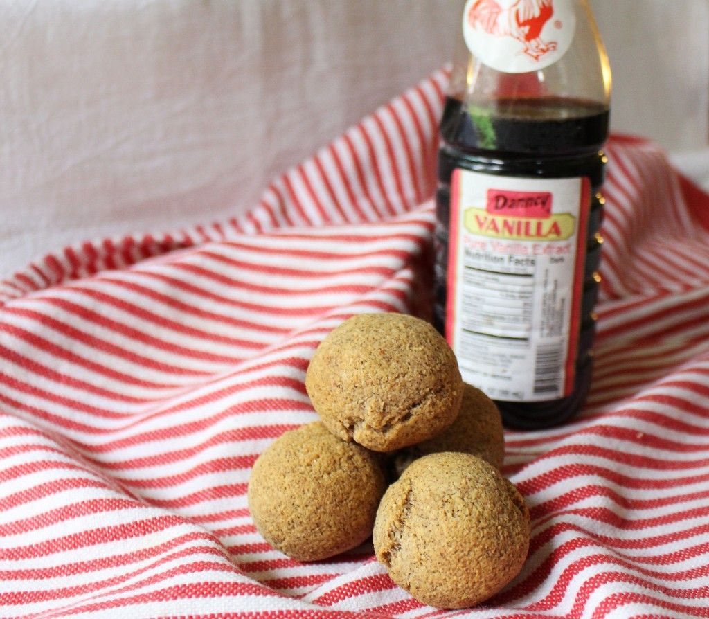 Keto Cinnamon Leche Air Fryer Donut Holes