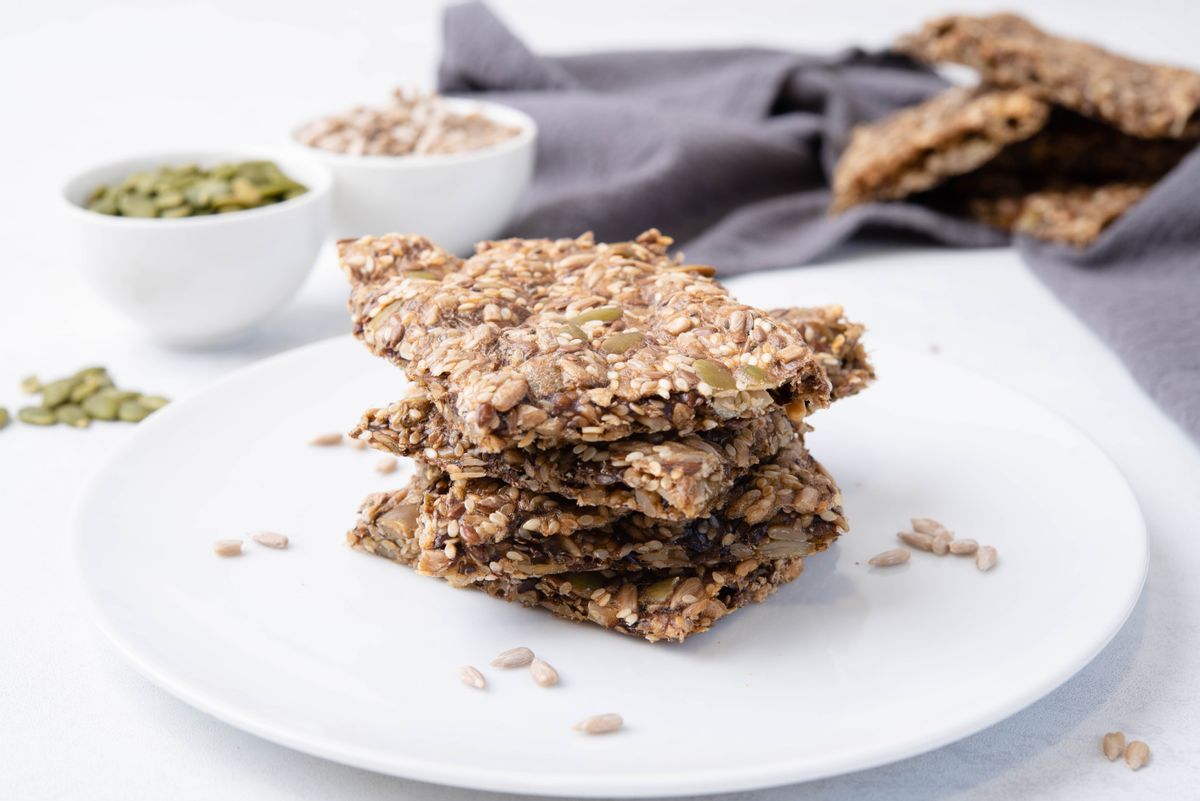 Keto High-Fiber Crackers