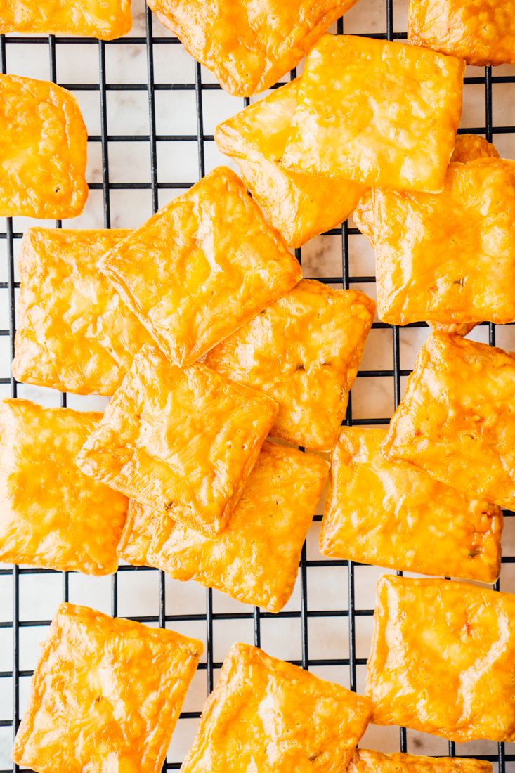 Keto Colby Pepper Jack Cheese Crackers