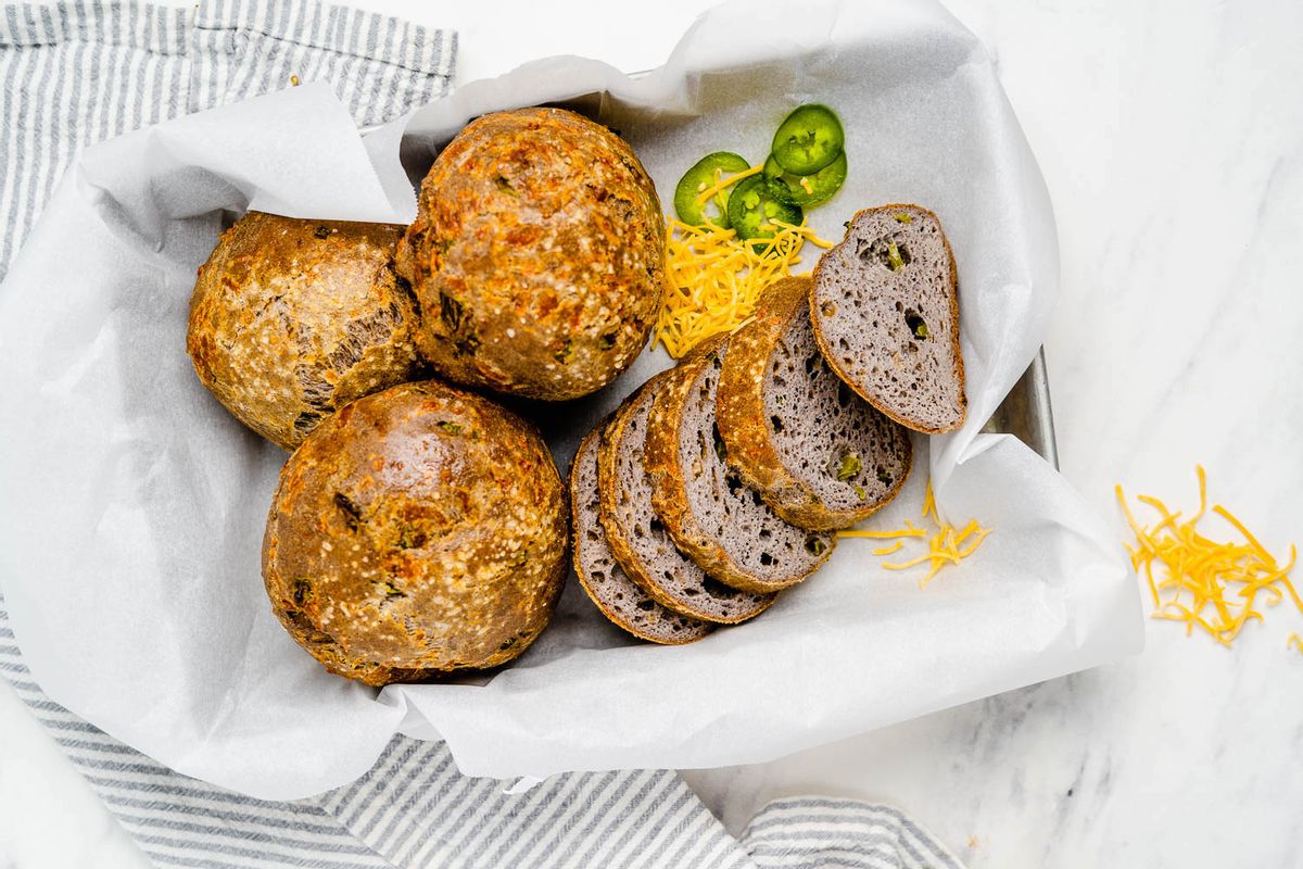 Keto Jalapeno Cheddar Buns