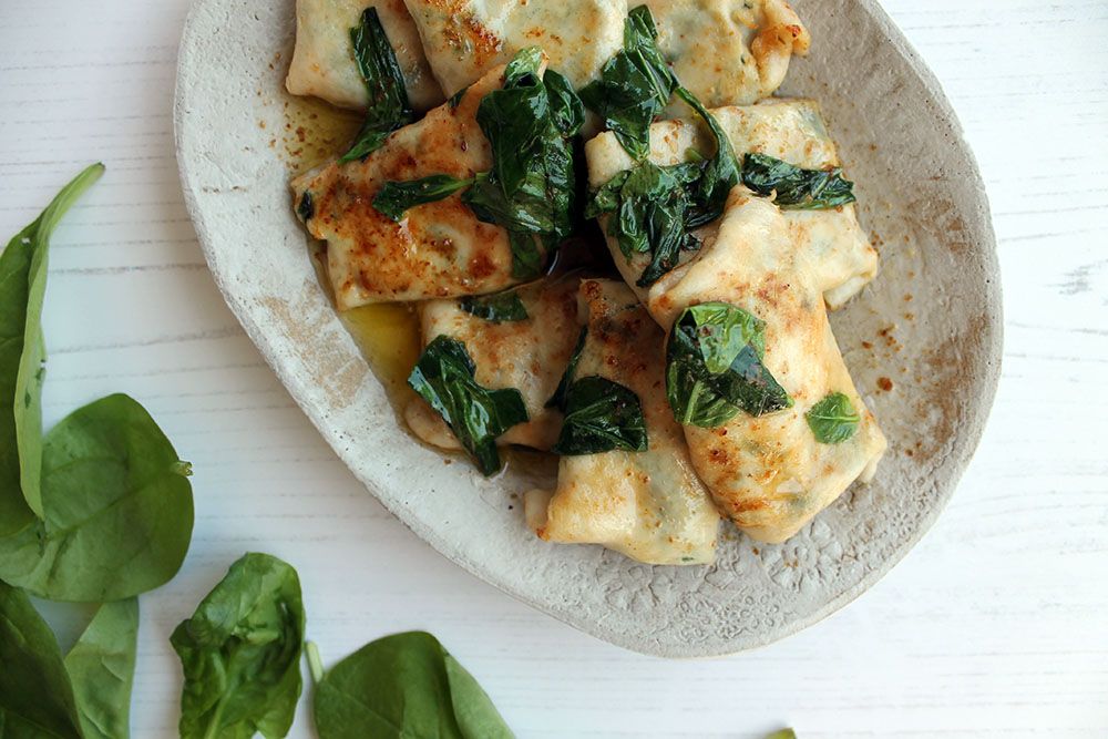 Low Carb Chicken Ravioli with Spinach, Ricotta and Basil Butter Sauce