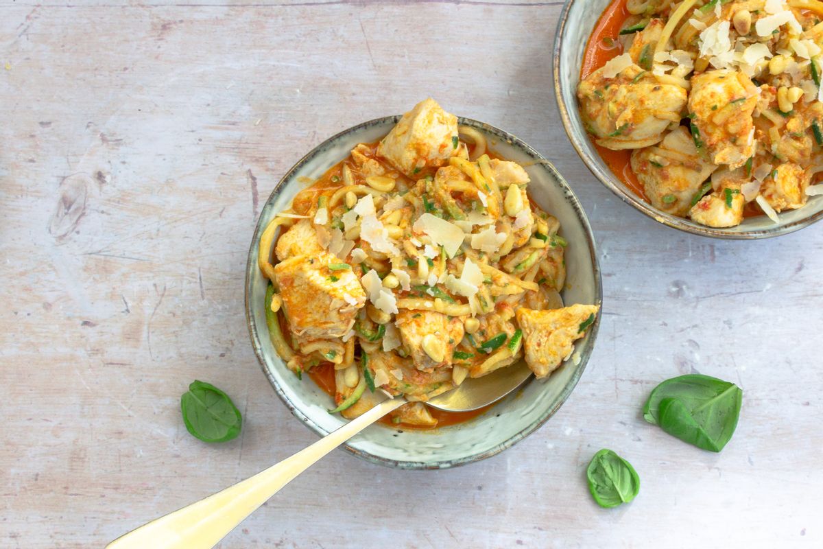 Low Carb Chicken Pasta With Red Pepper Sauce
