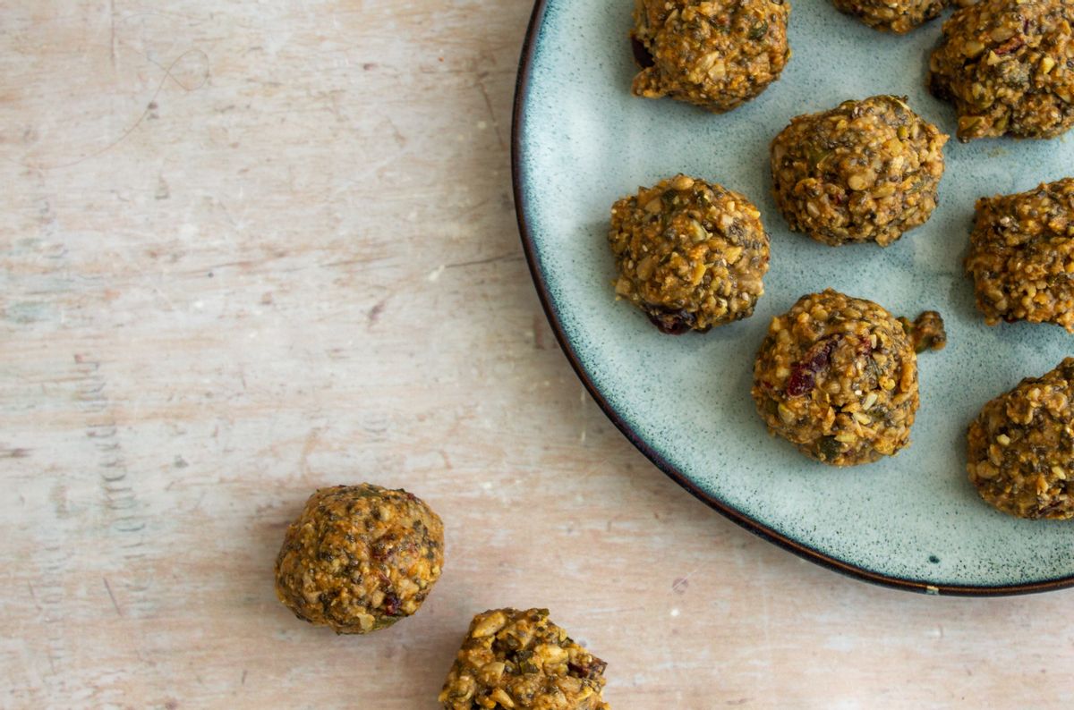 Keto Protein Balls - easy chocolate coconut flavored sugar free snack!