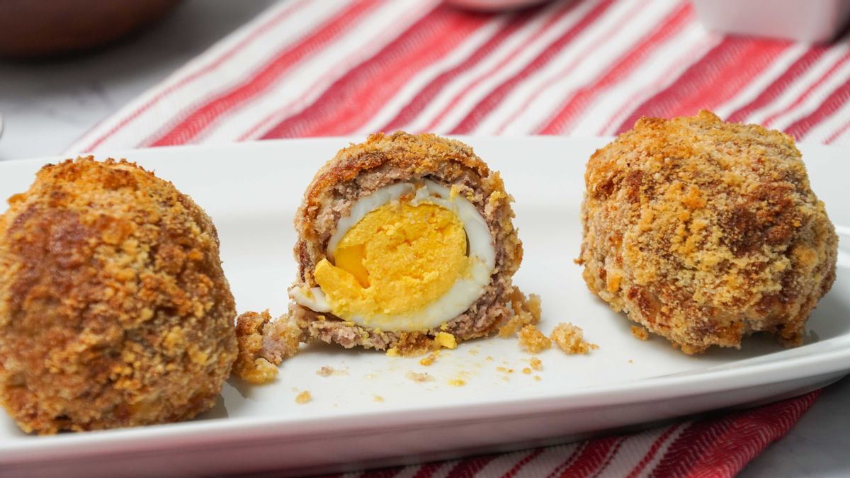 Keto Air Fryer Scotch Eggs