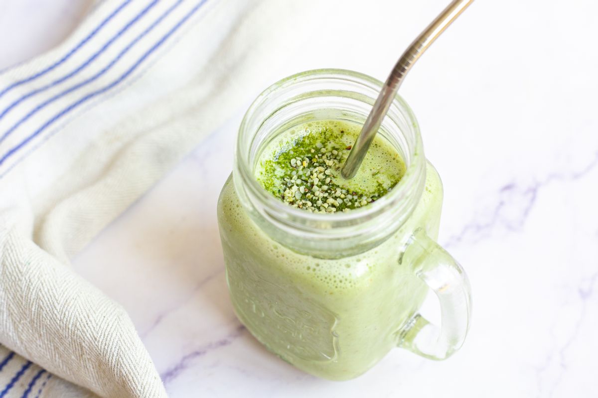 Matcha Powder Green Tea Smoothie Recipe - Choosing Chia