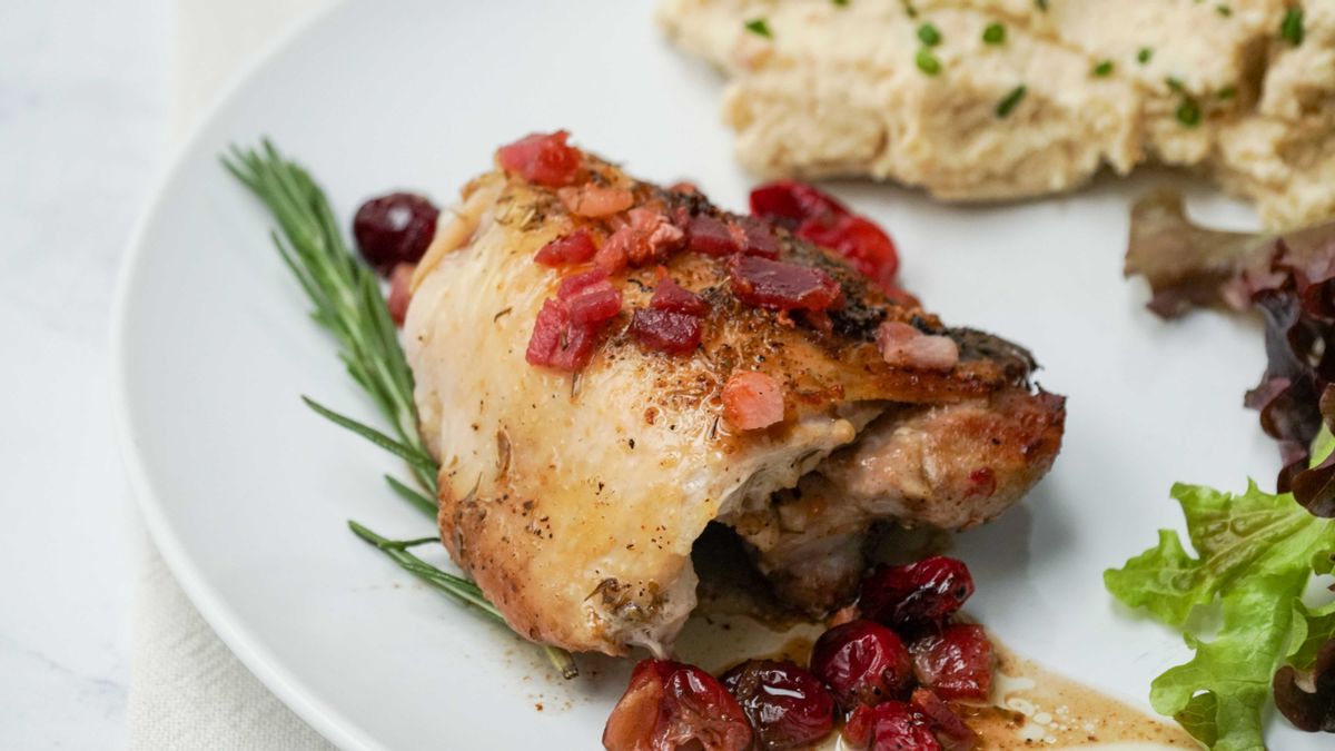 Keto Cranberry Chicken Thighs