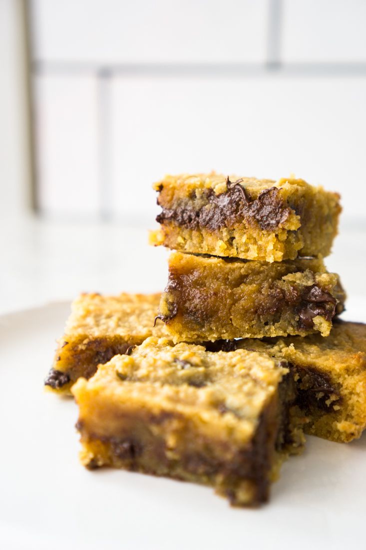 One-Bowl Keto Blondies