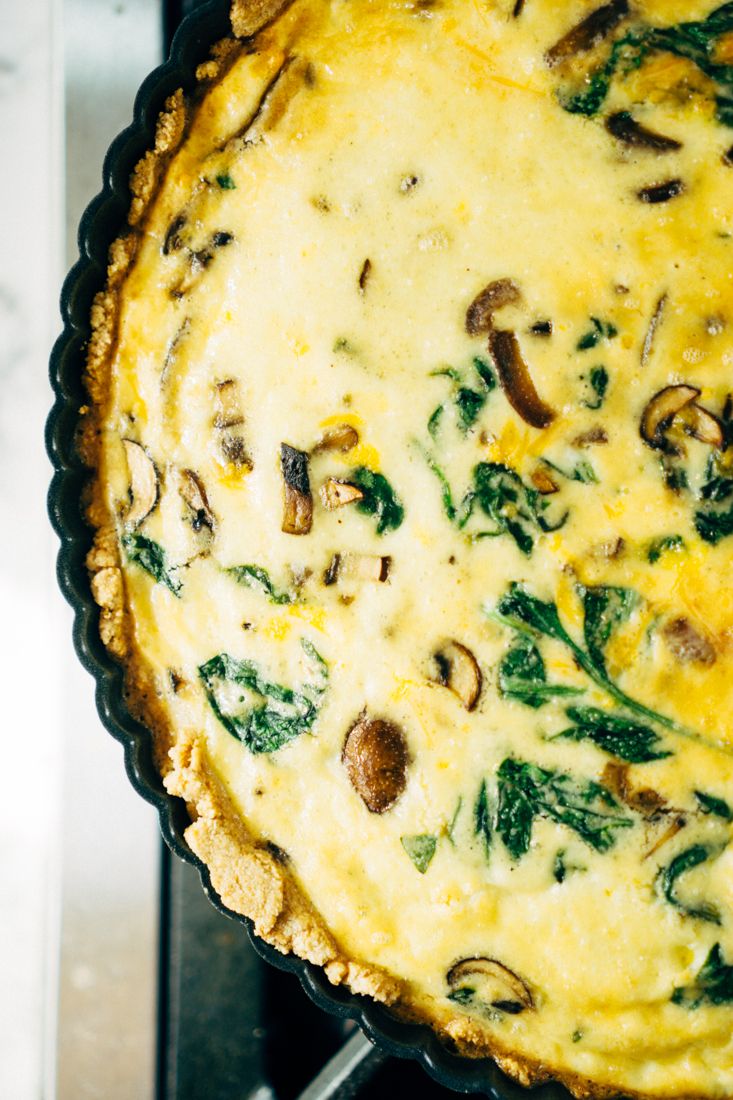 Keto Vegetarian Mushroom Spinach Quiche