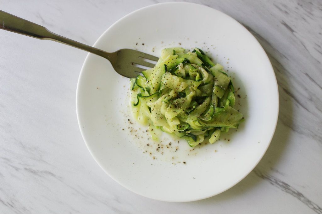 Keto Cacio e Pepe Zoodles