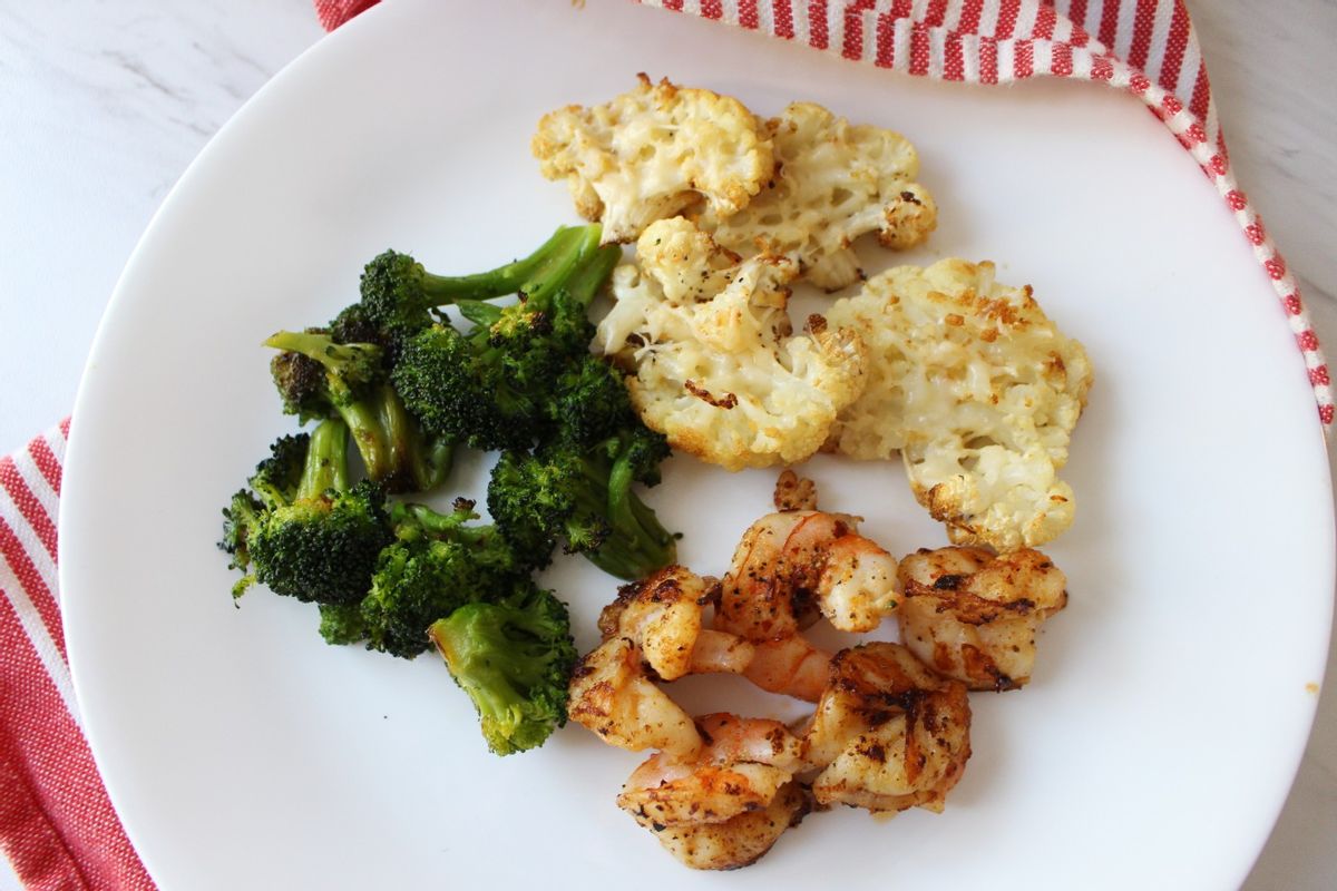 Low Carb Butterflied Shrimp Steakhouse Dinner