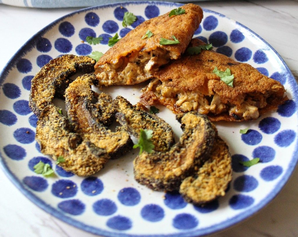 Keto Tangy Chicken Quesadilla w Air Fryer Portobello Fries