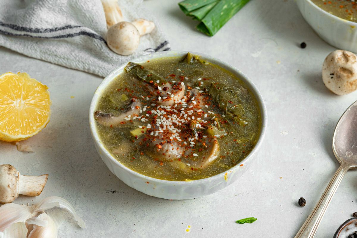Easy Kale and Mushroom Keto Detox Soup