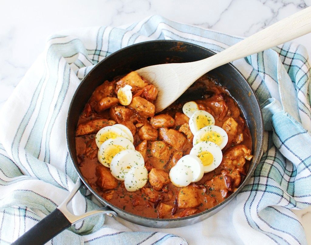 Keto Creamy Tomato Protein Skillet