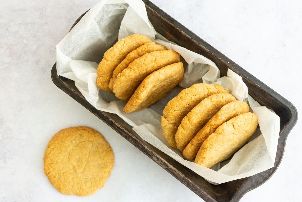 Keto Peanut Butter, Coconut and Lime Cookies