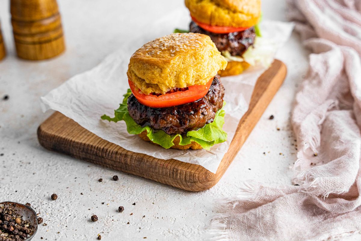 Keto BBQ Beef Burgers 