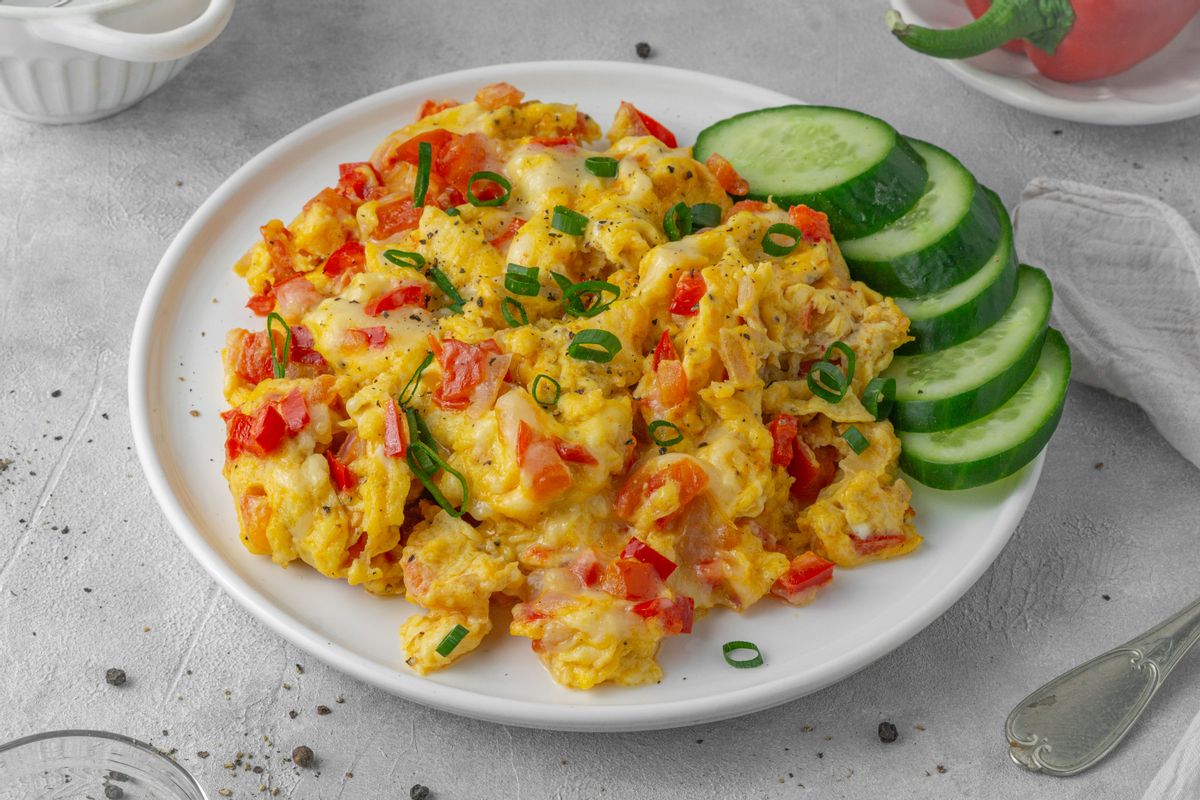 Keto Loaded Scrambled Eggs