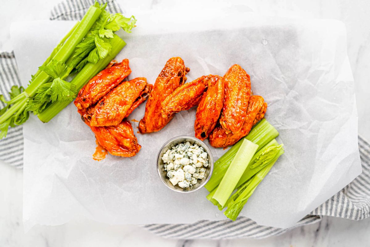 Keto Air Fryer Buffalo Chicken Wings