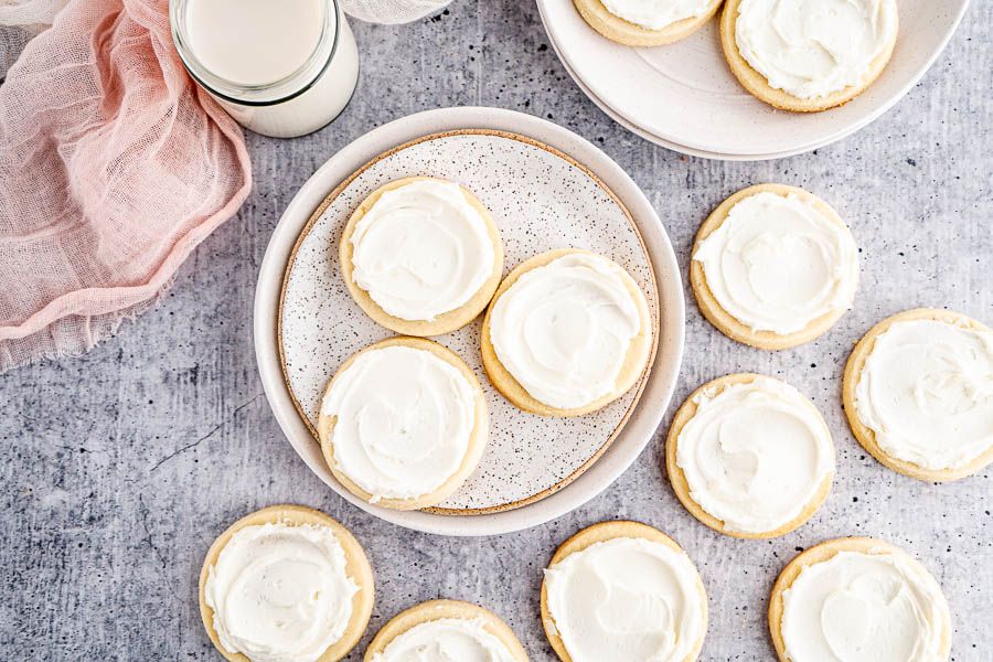 Keto Sugar Cookies with Buttercream