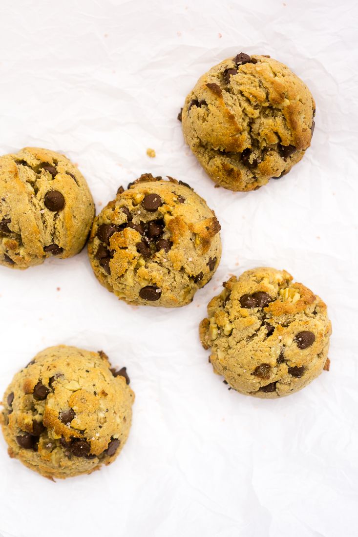 Low Carb Colossal Chocolate Chip Cookies