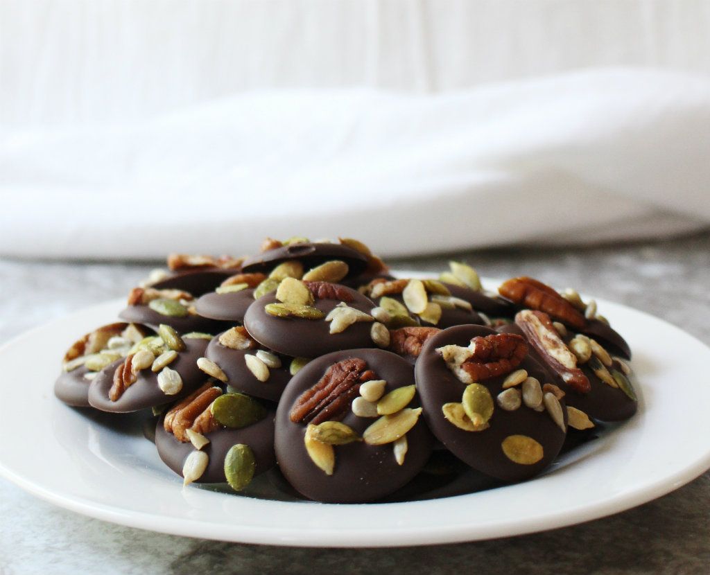 Keto Seed And Pecan Chocolate Drops