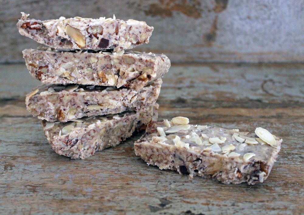 Keto Granola Fudge Bars