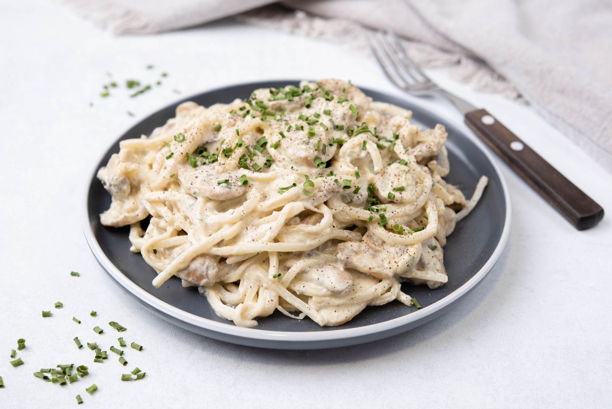 Creamy Keto Hearts of Palm Pasta with Mushrooms