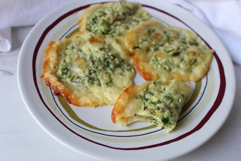 Keto Spinach and Ricotta Pockets