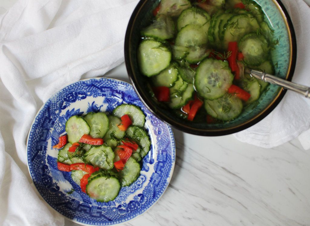 Keto Quick Pickle With Red Peppers