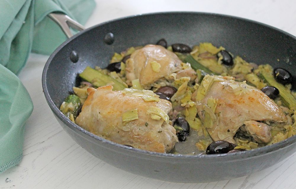 Keto Chicken Thighs With Olives, Artichokes and Zucchini