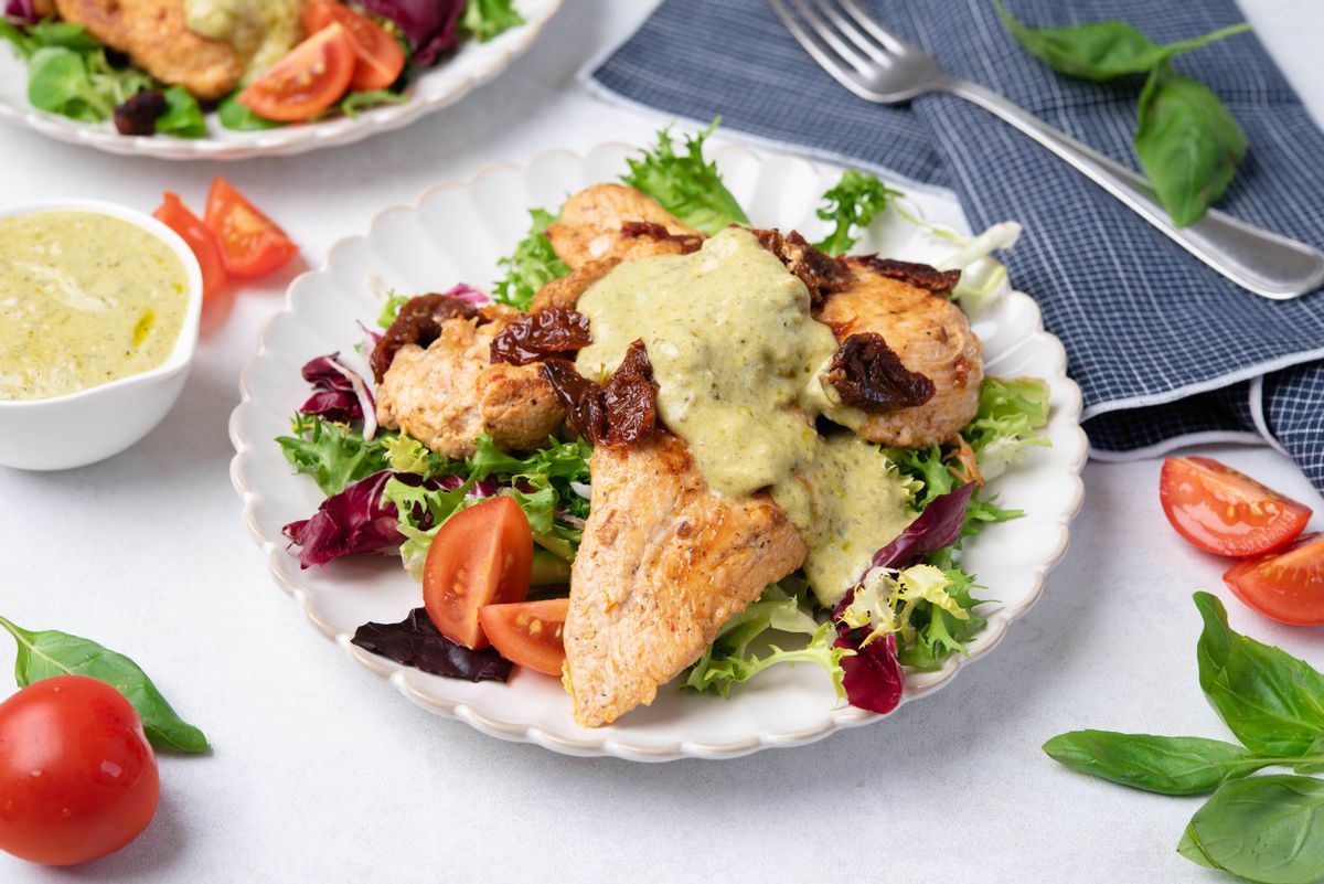 Easy Keto Chicken with Creamy Pesto Sauce