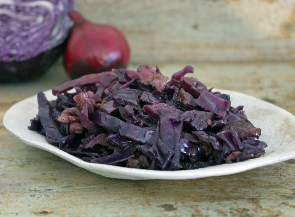 Low Carb Braised Red Cabbage With Bacon