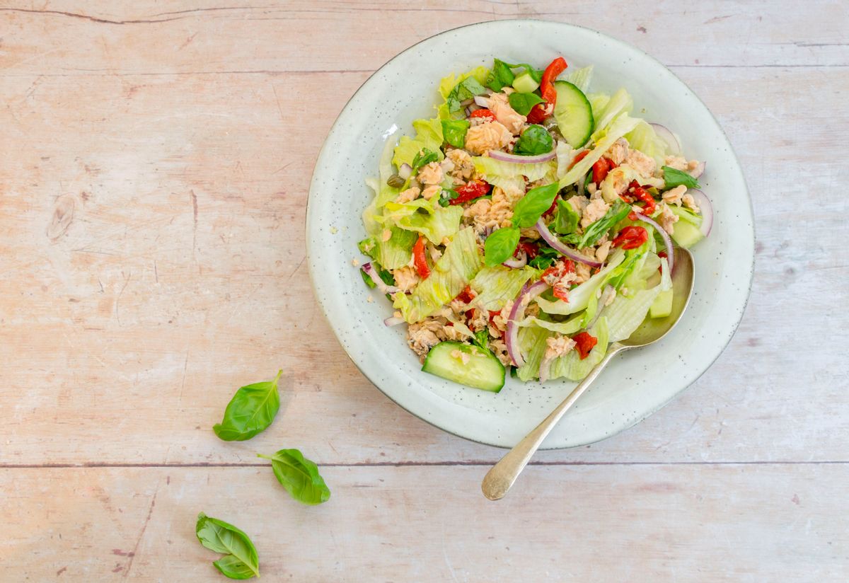 Keto Salmon And Bell Pepper Salad